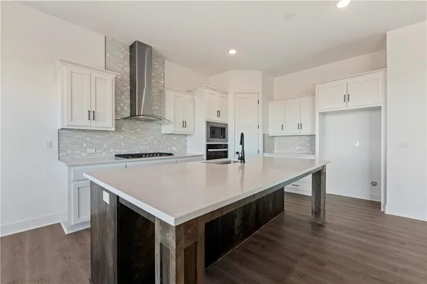 $499,990 | 4916 Northwest 140th Street, Platte City, MO 64079