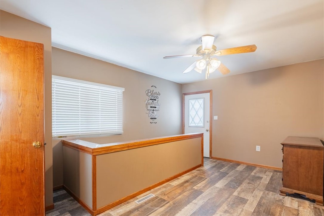 3037 South Wheatland Road Decatur, IL 62521 - Photo 10 of 20 Gallery Image 10