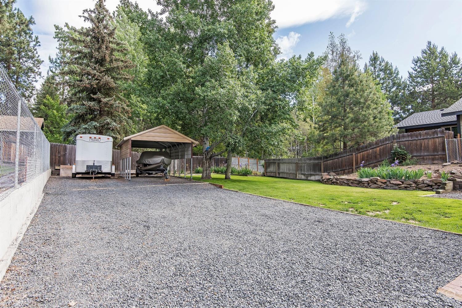 1862 Southwest Forest Ridge Avenue Bend, OR 97702 - Photo 13 of 15 Additional Photo