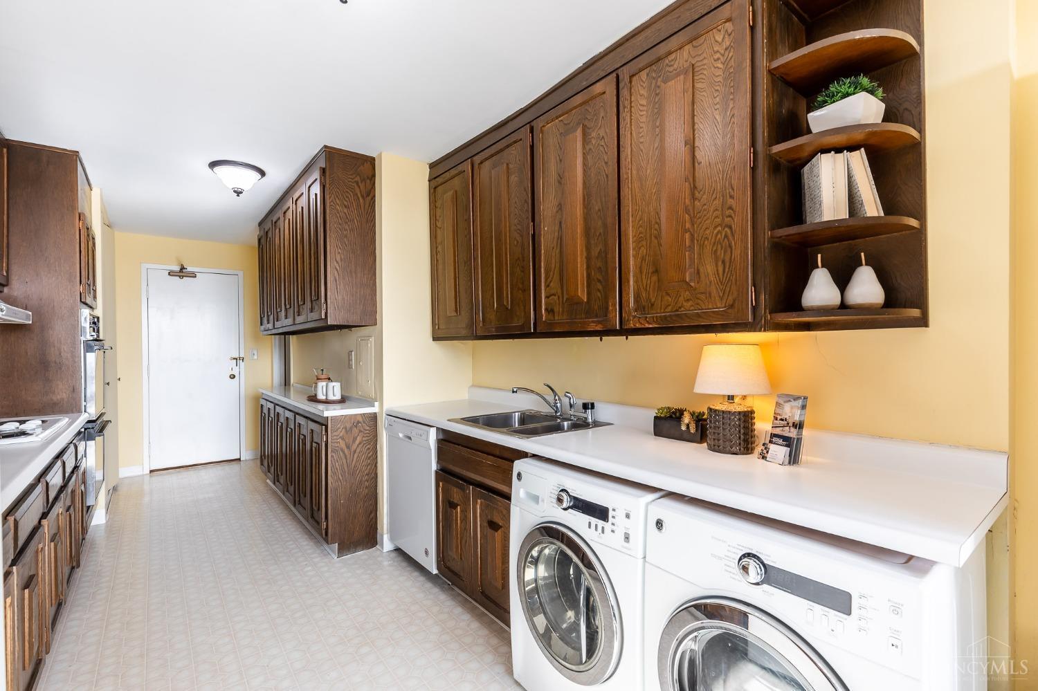 2444 Madison Road, Unit 1702 Cincinnati, OH 45208 - Photo 18 of 48