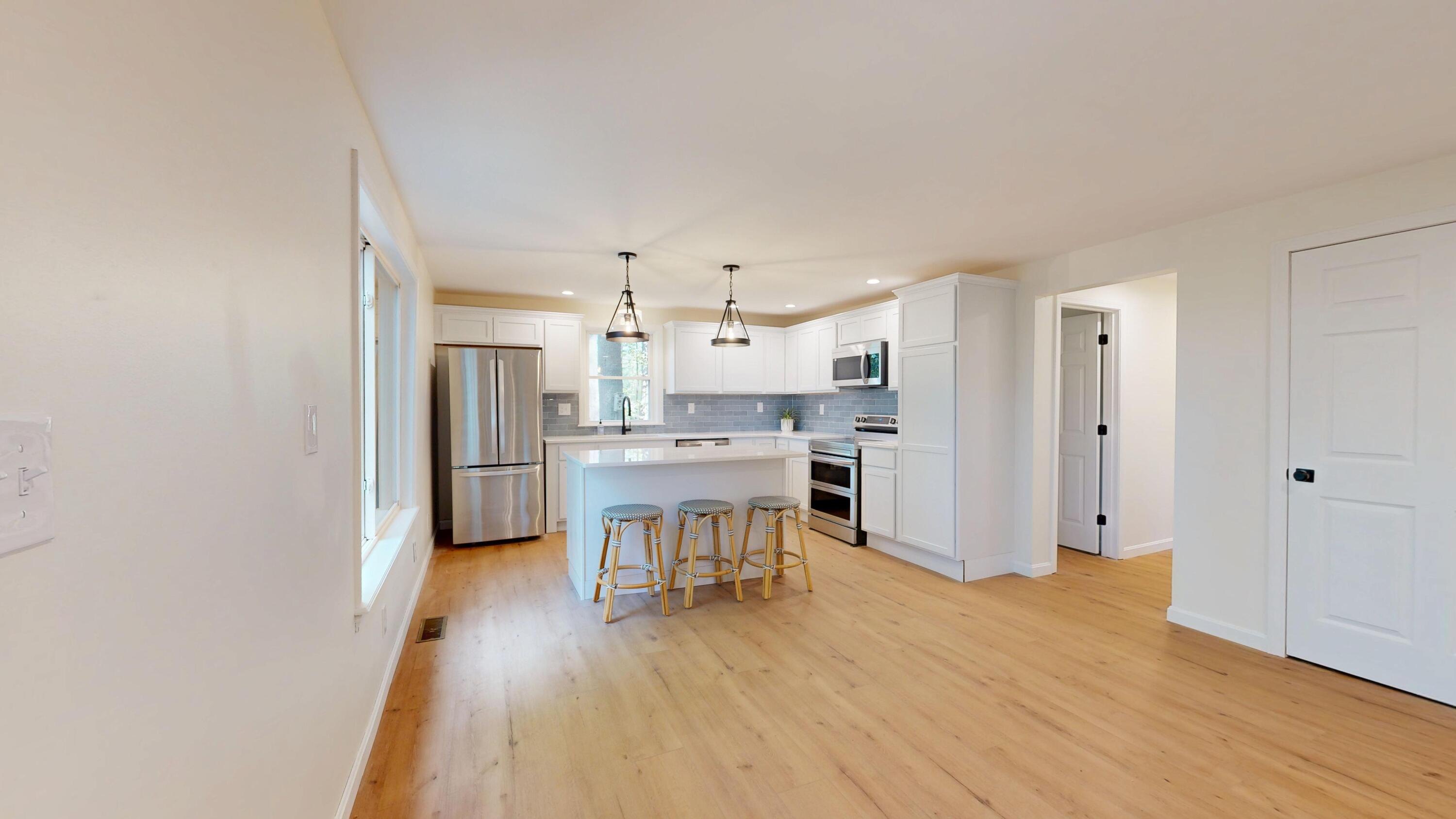 763 River Road Windham, ME 04062 - Photo 2 of 34 Kitchen