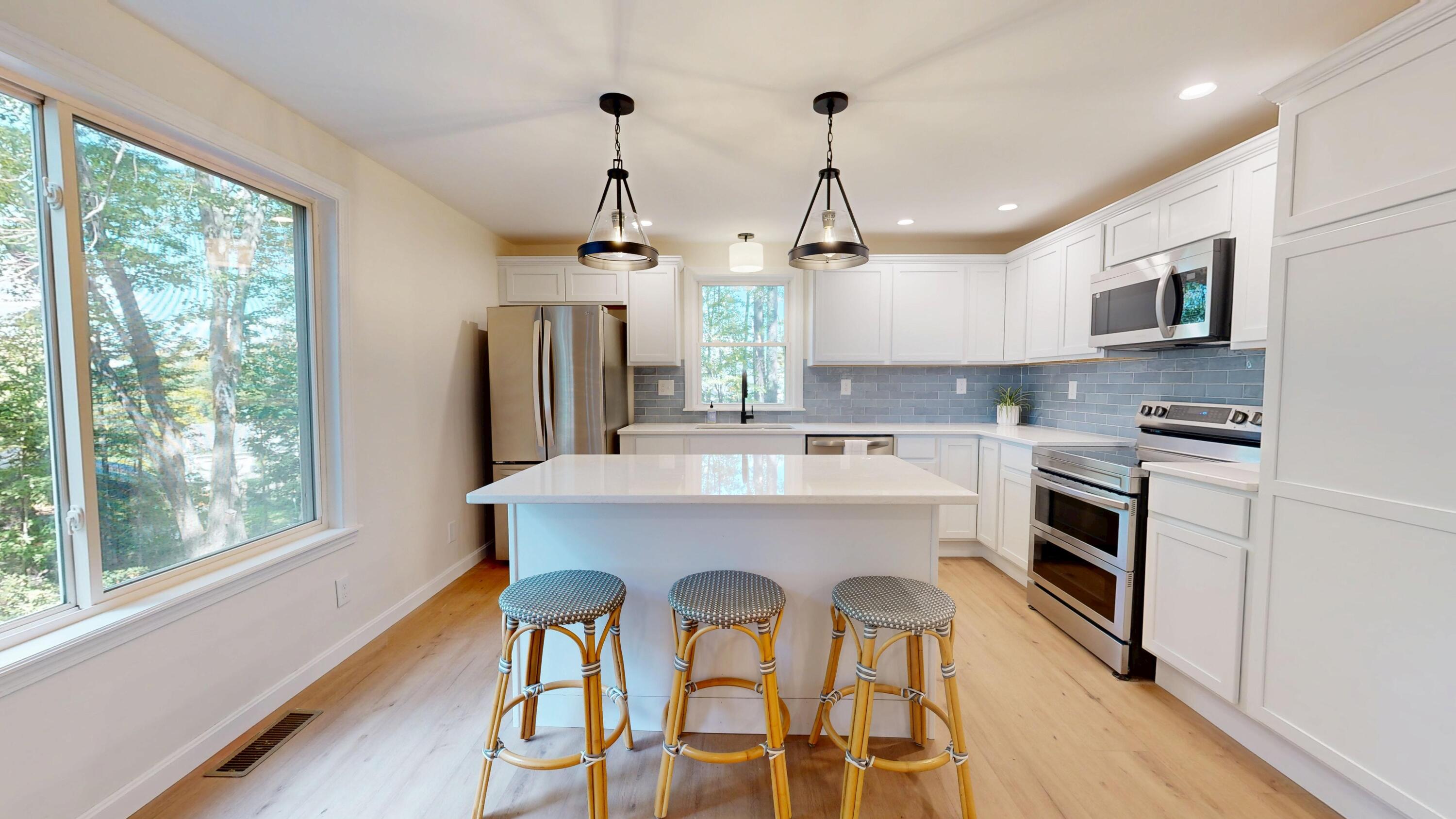 763 River Road Windham, ME 04062 - Photo 6 of 34 Kitchen