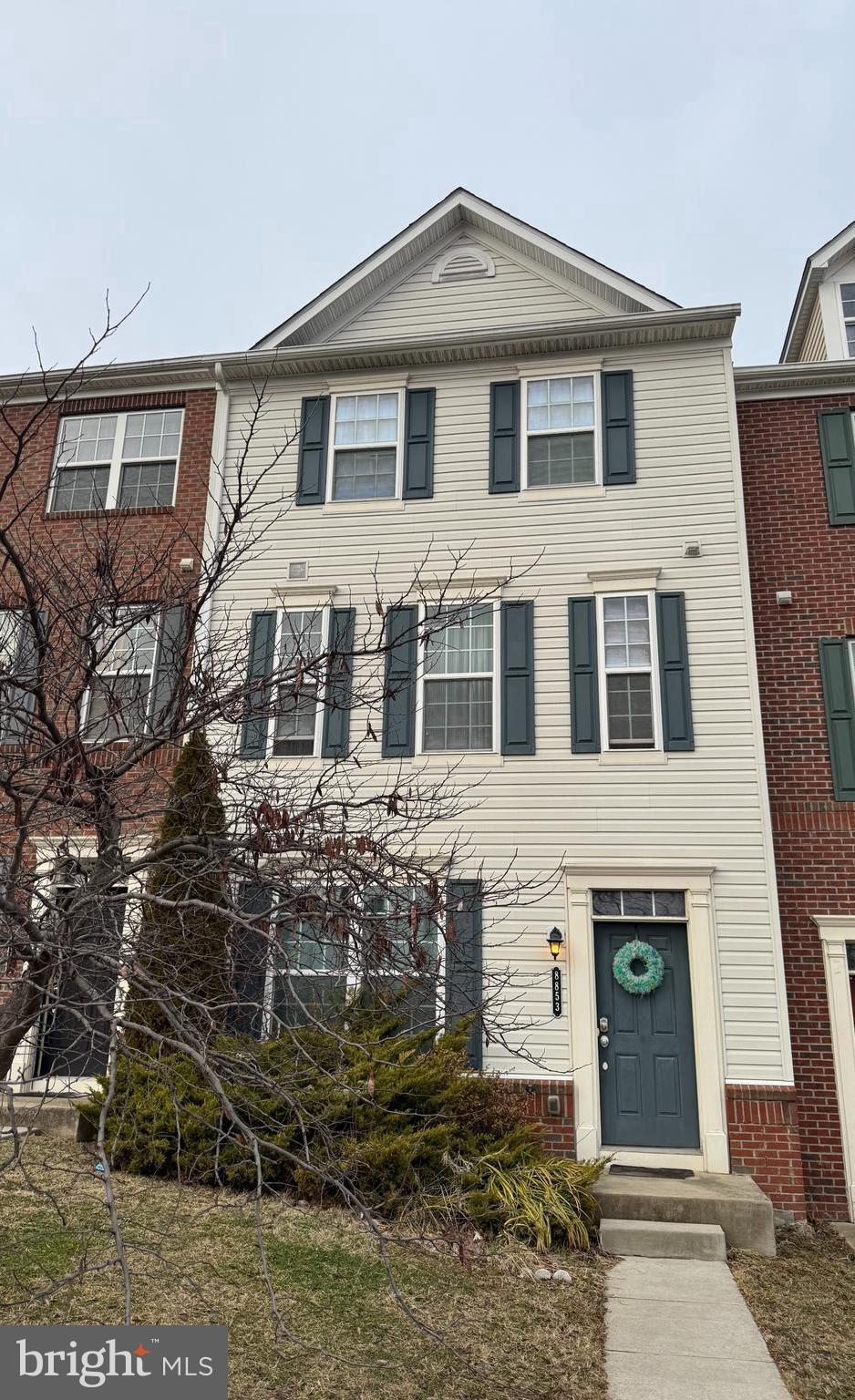 8853 Delegge Rd  