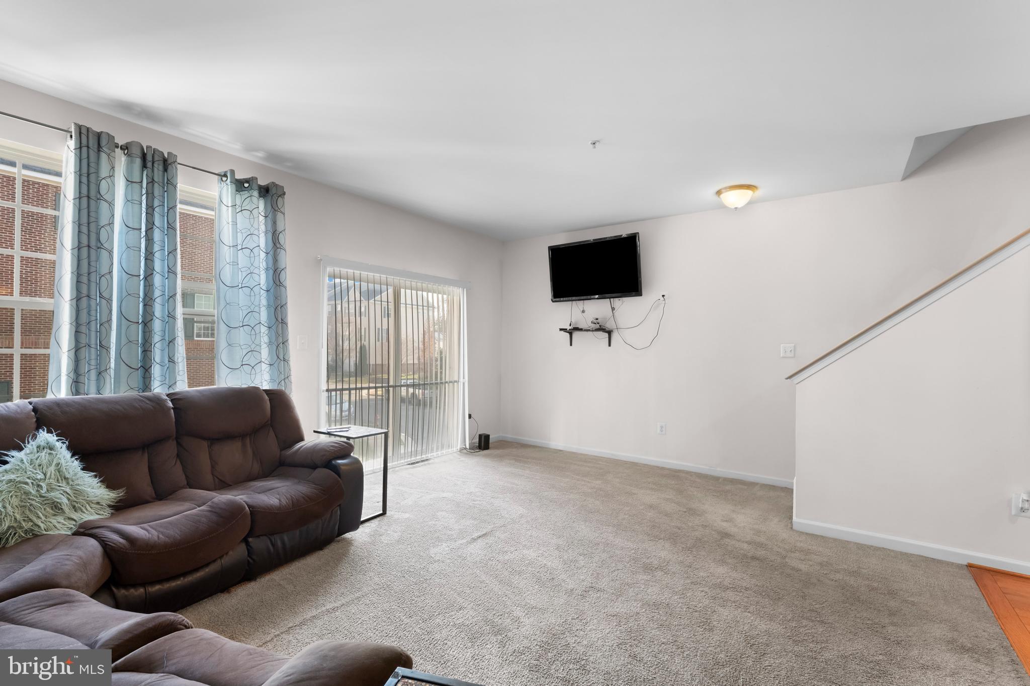 8853 Delegge Road Baltimore, MD 21237 - Photo 16 of 28