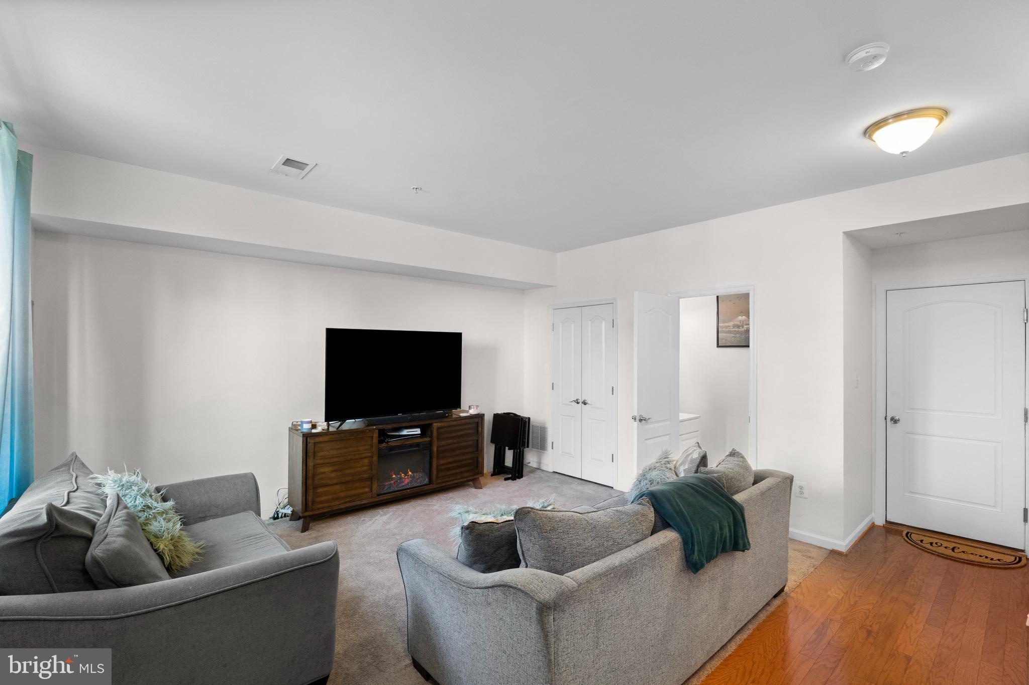 8853 Delegge Road Baltimore, MD 21237 - Photo 20 of 28