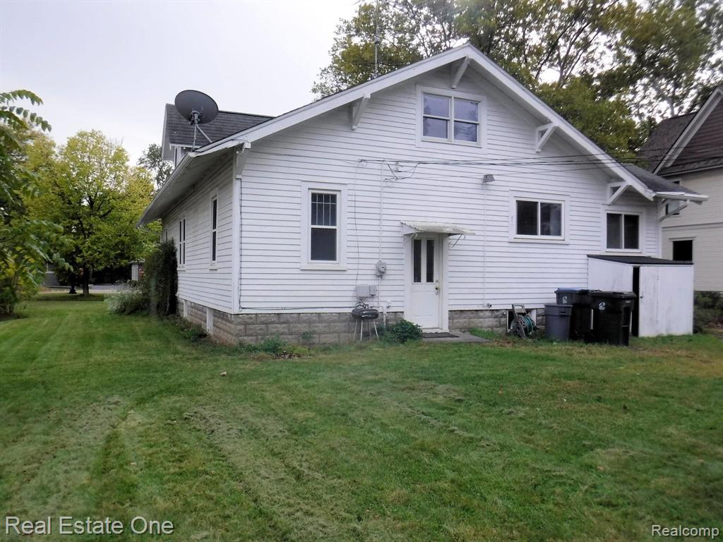 816 East Grand River Road Howell, MI 48843 - Photo 35 of 38
