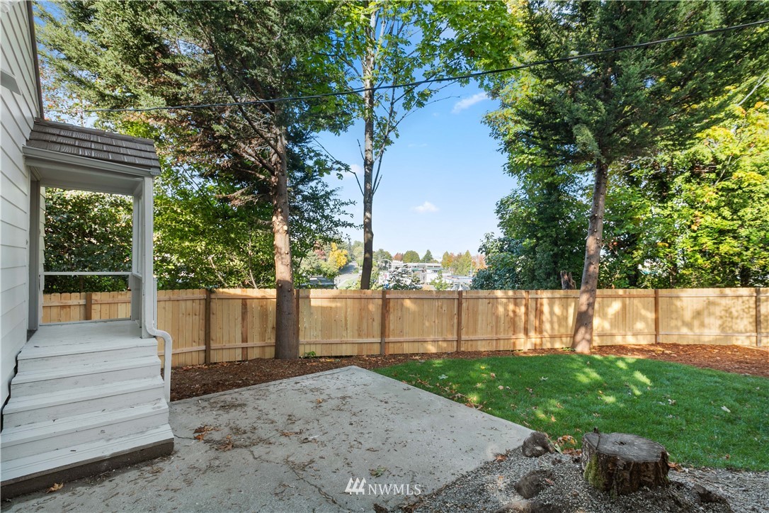 94 Hardie Avenue Southwest Renton, WA 98057 - Photo 22 of 25