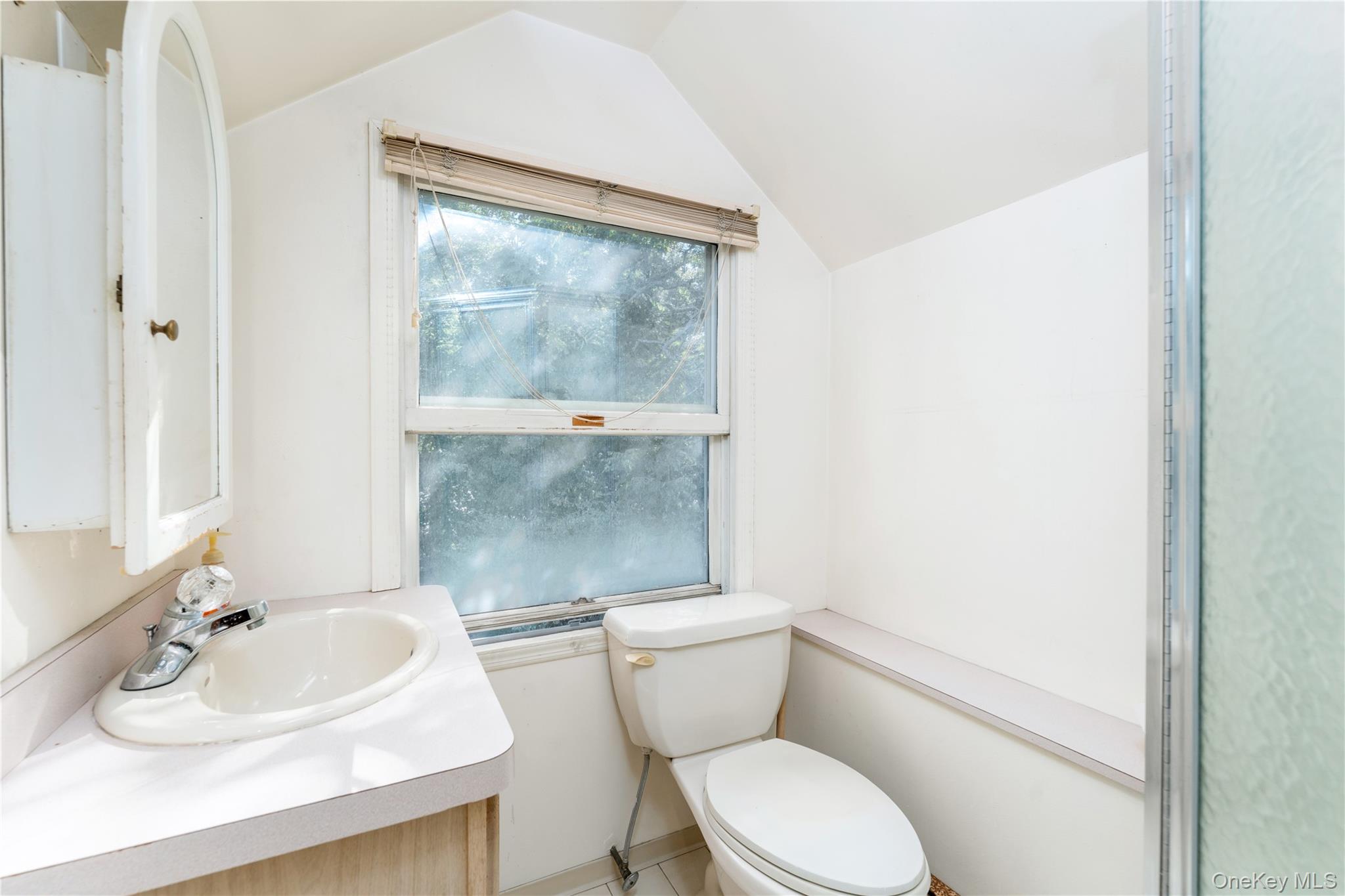 4 Acacia Road Rocky Point, NY 11778 - Photo 36 of 47 Gallery Image 36