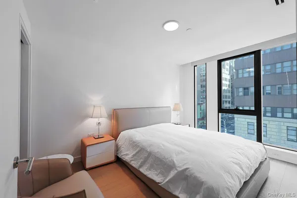 $4,999 | 300 West 30th Street, Unit 4D | Chelsea