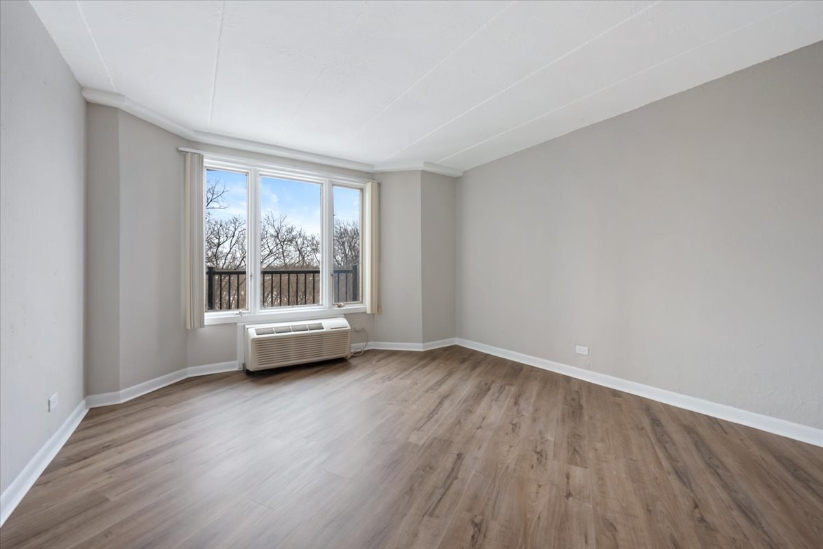 1 Renaissance Place, Unit 409 Palatine, IL 60067 - Photo 10 of 18