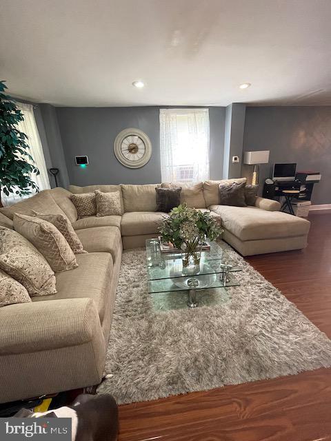 7283 Glenthorne Road Upper Darby, PA 19082 - Photo 11 of 36