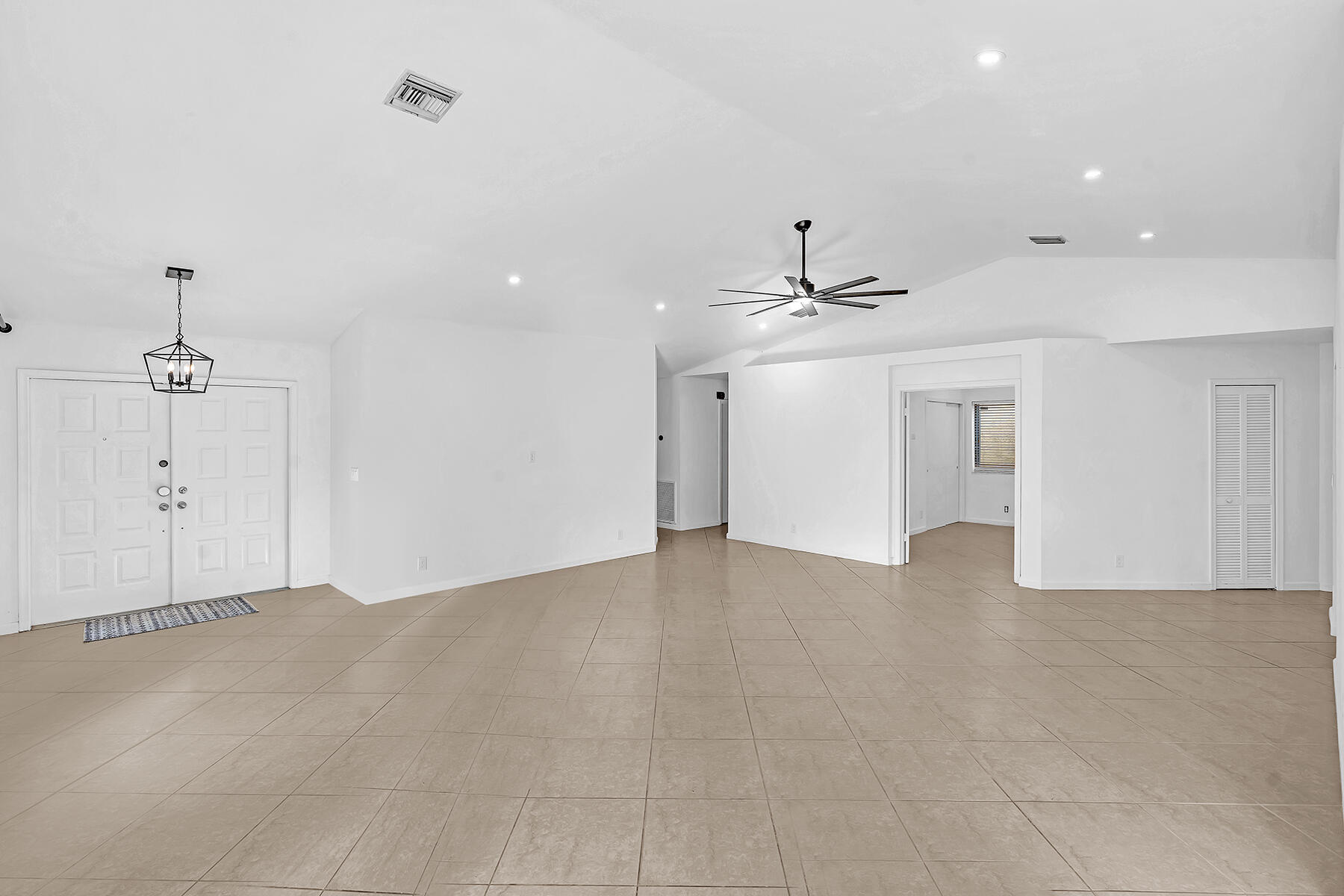 10701 San Bernardino Way Boca Raton, FL 33428 - Photo 12 of 73 DSC00076