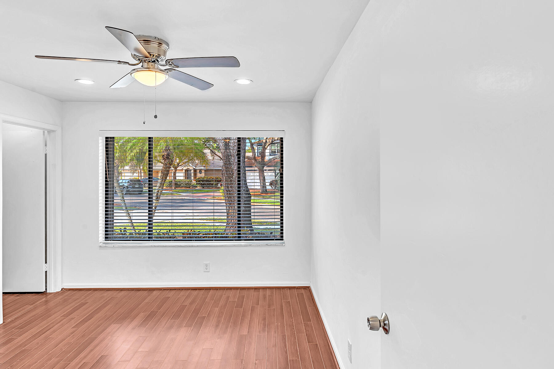 10701 San Bernardino Way Boca Raton, FL 33428 - Photo 38 of 73 DSC00326