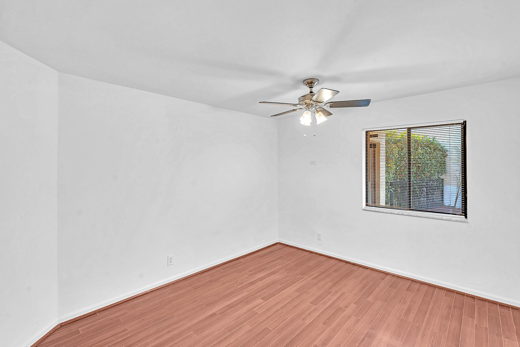 10701 San Bernardino Way Boca Raton, FL 33428 - Photo 43 of 73 DSC00301