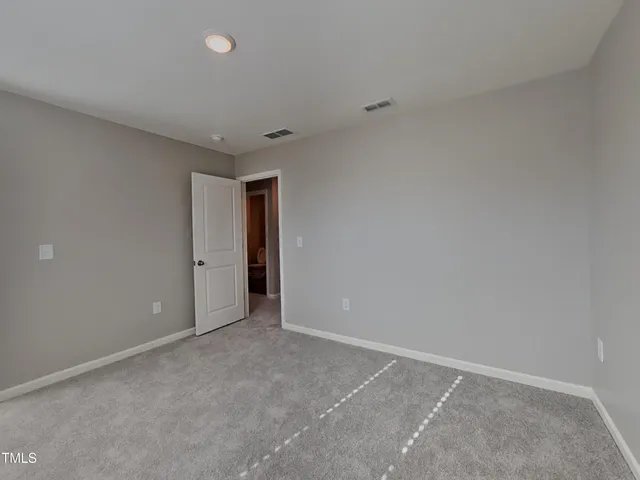 $1,929 | 152 Gladstone Loop, Clayton, NC 27520