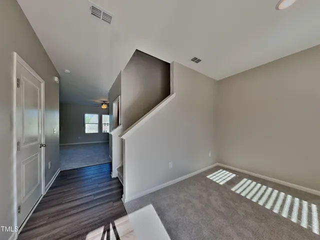 $1,929 | 152 Gladstone Loop, Clayton, NC 27520