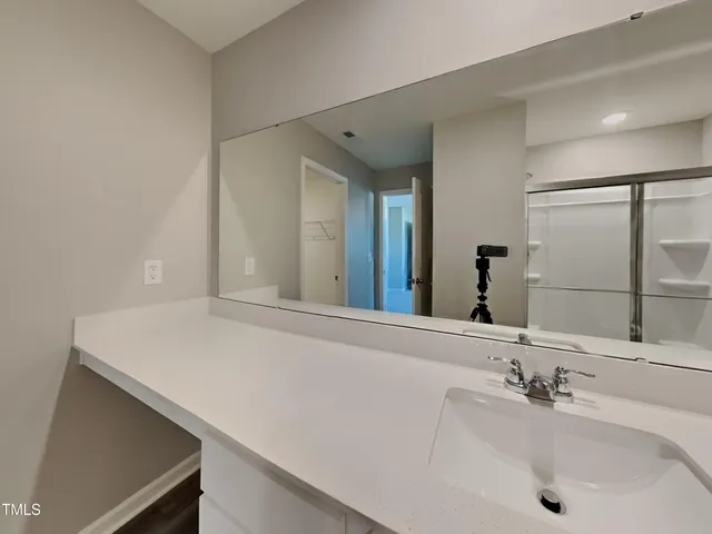 $1,929 | 152 Gladstone Loop, Clayton, NC 27520