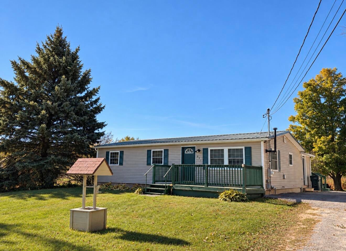 871 Durand Road Plattsburgh, NY 12901 - Photo 17 of 23 Gallery Image 17