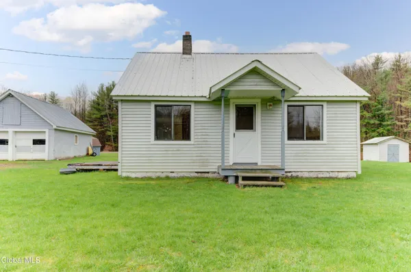 $290,000 | 327-333 Highway 29A, Gloversville, NY 12078