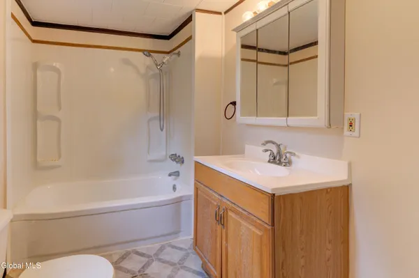 $290,000 | 327-333 Highway 29A, Gloversville, NY 12078
