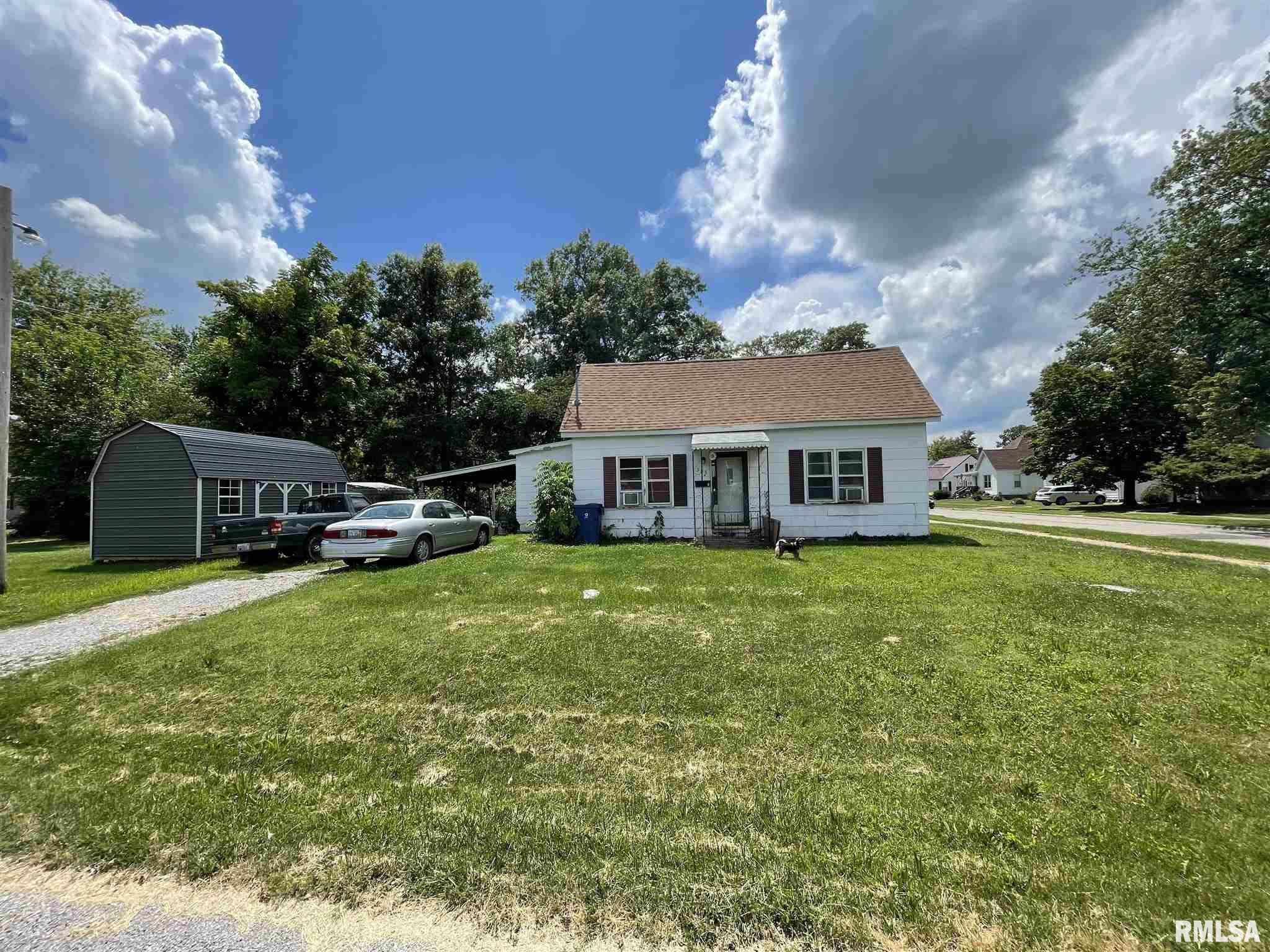 323 Foster Street Flora, IL 62839 - Photo 11 of 11 Gallery Image 11