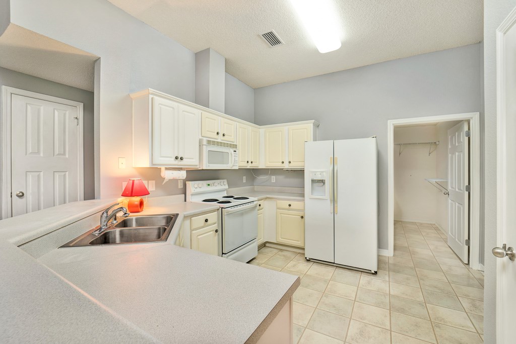 201 Spring Lake Drive Fairhope, AL 36532 - Photo 3 of 14