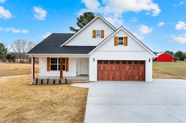 $359,900 | 1332 Carter Blake Road, Tullahoma, TN 37388