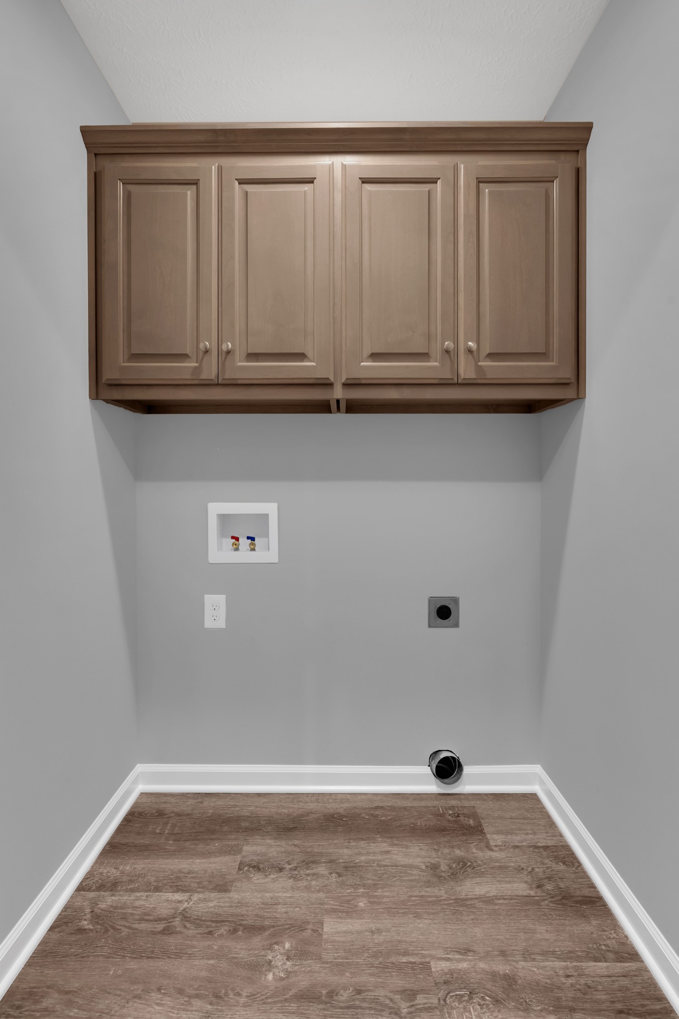 1332 Carter Blake Road Tullahoma, TN 37388 - Photo 14 of 31 a view of cabinets