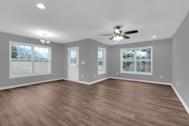 $357,900 | 1332 Carter Blake Road, Tullahoma, TN 37388