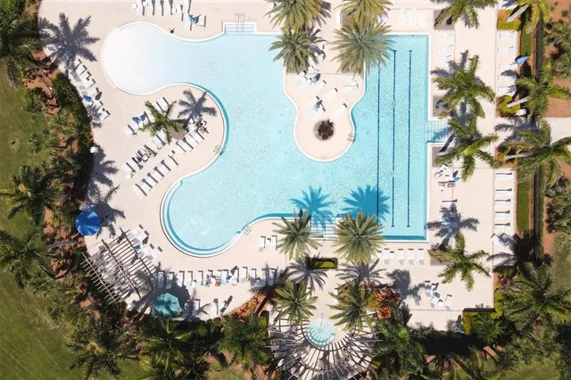 $1,050,000 | 10805 Whisk Fern Drive, Venice, FL 34293