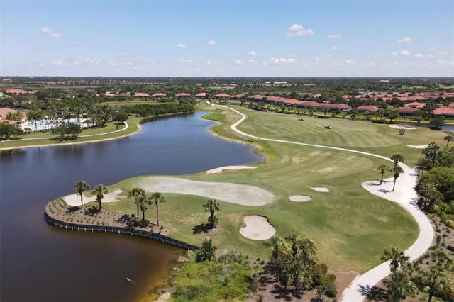 $1,050,000 | 10805 Whisk Fern Drive, Venice, FL 34293