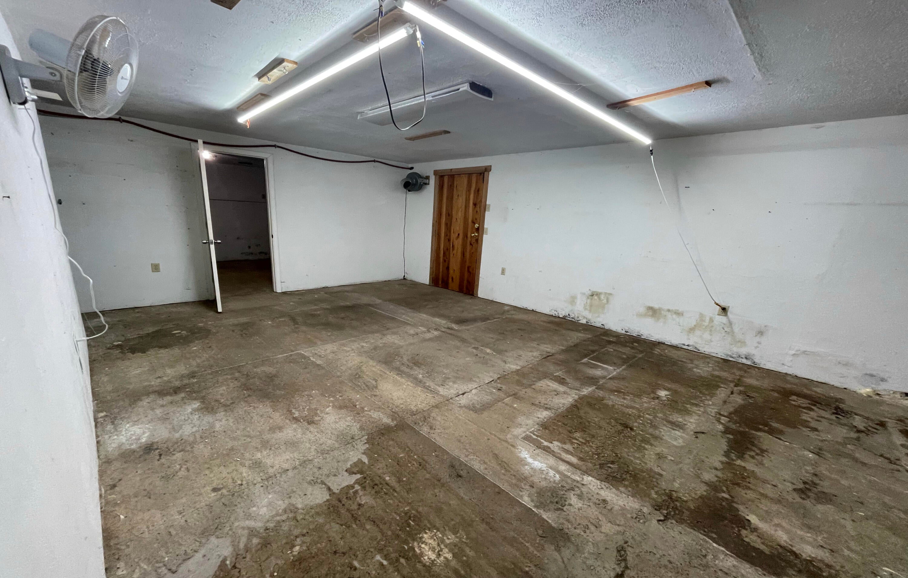 5130 Thompson Creek Road Selma, OR 97538 - Photo 15 of 22 Gallery Image 15