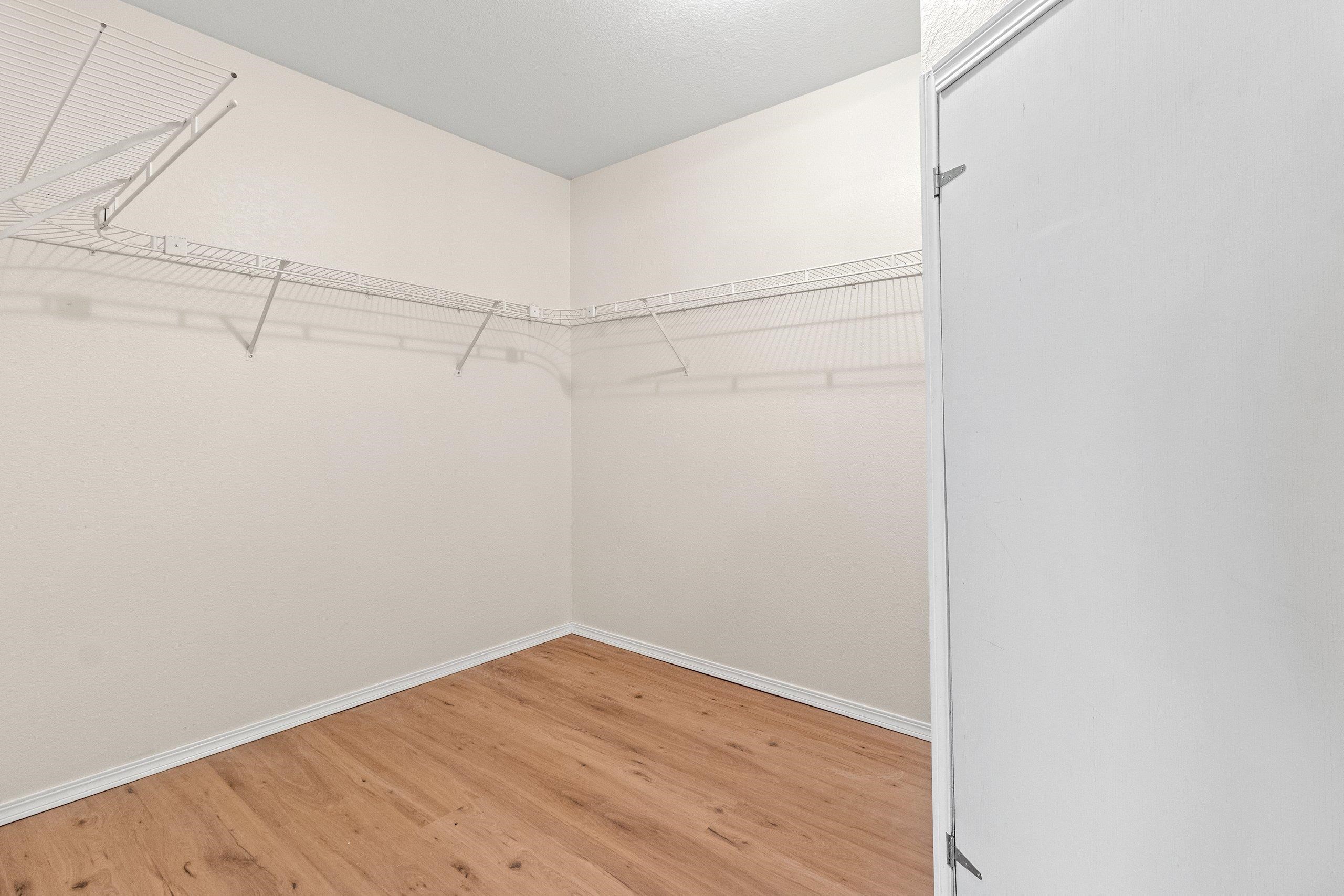 W6143 Victorian Drive, Unit 15 Appleton, WI 54915 - Photo 18 of 40