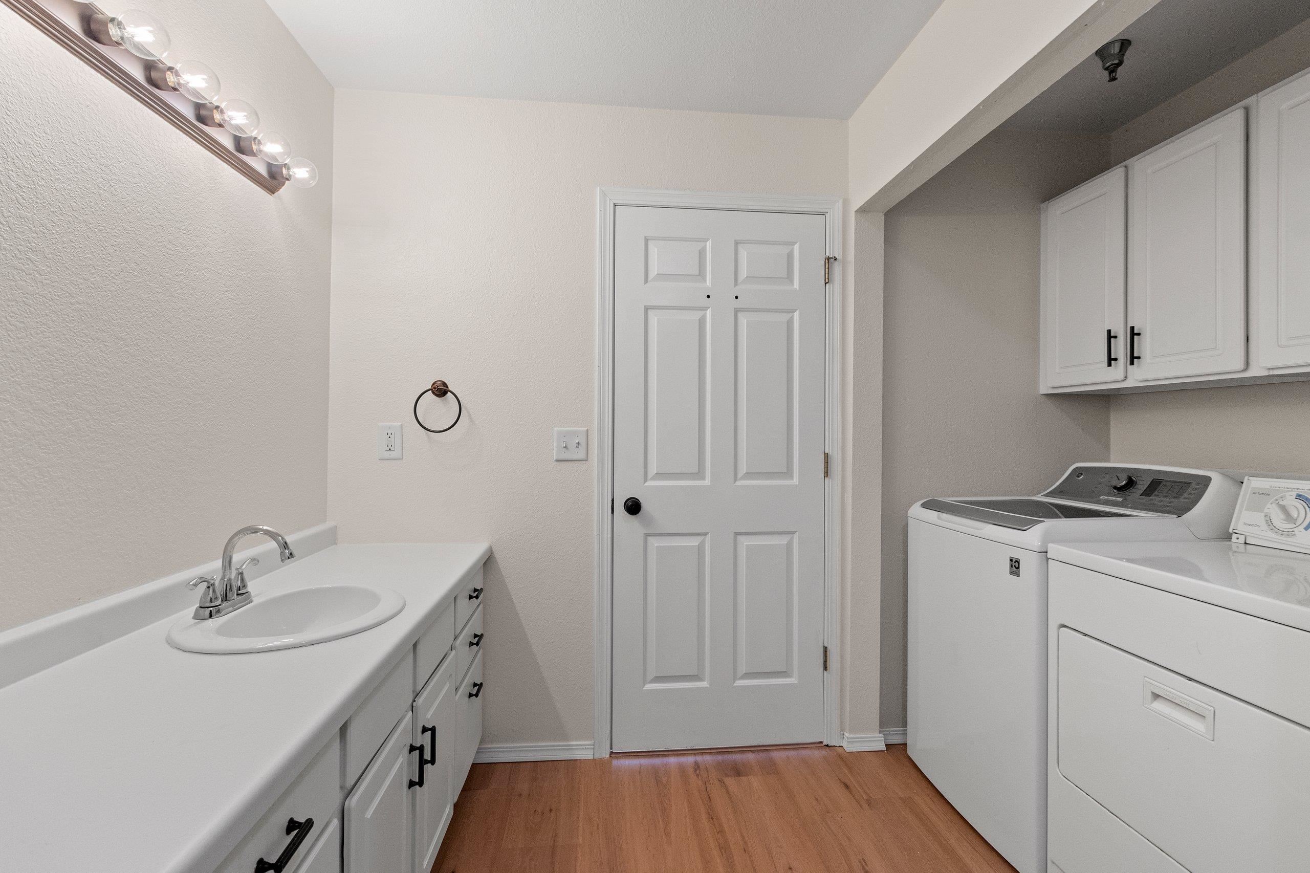 W6143 Victorian Drive, Unit 15 Appleton, WI 54915 - Photo 22 of 40