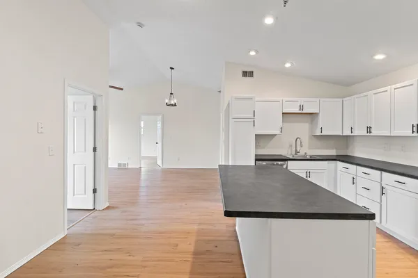 $229,900 | W6143 Victorian Drive, Unit 15, Appleton, WI 54915