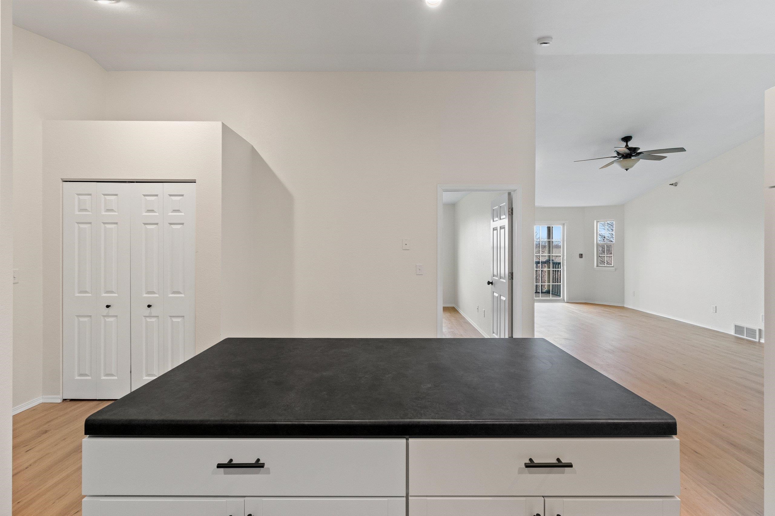 W6143 Victorian Drive, Unit 15 Appleton, WI 54915 - Photo 7 of 40
