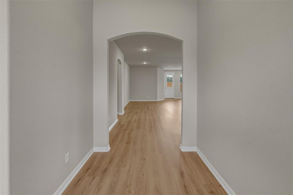 1232 Colca Drive Springtown, TX 76082 - Photo 5 of 23 Corridor