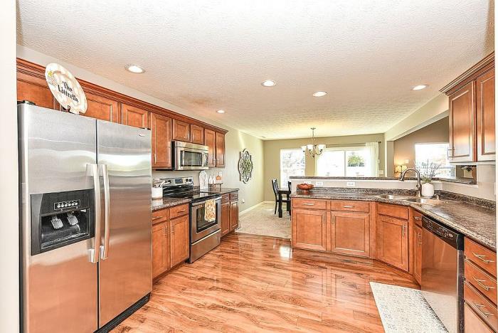 3391 Roundlake Lane Whitestown, IN 46075 - Photo 8 of 34