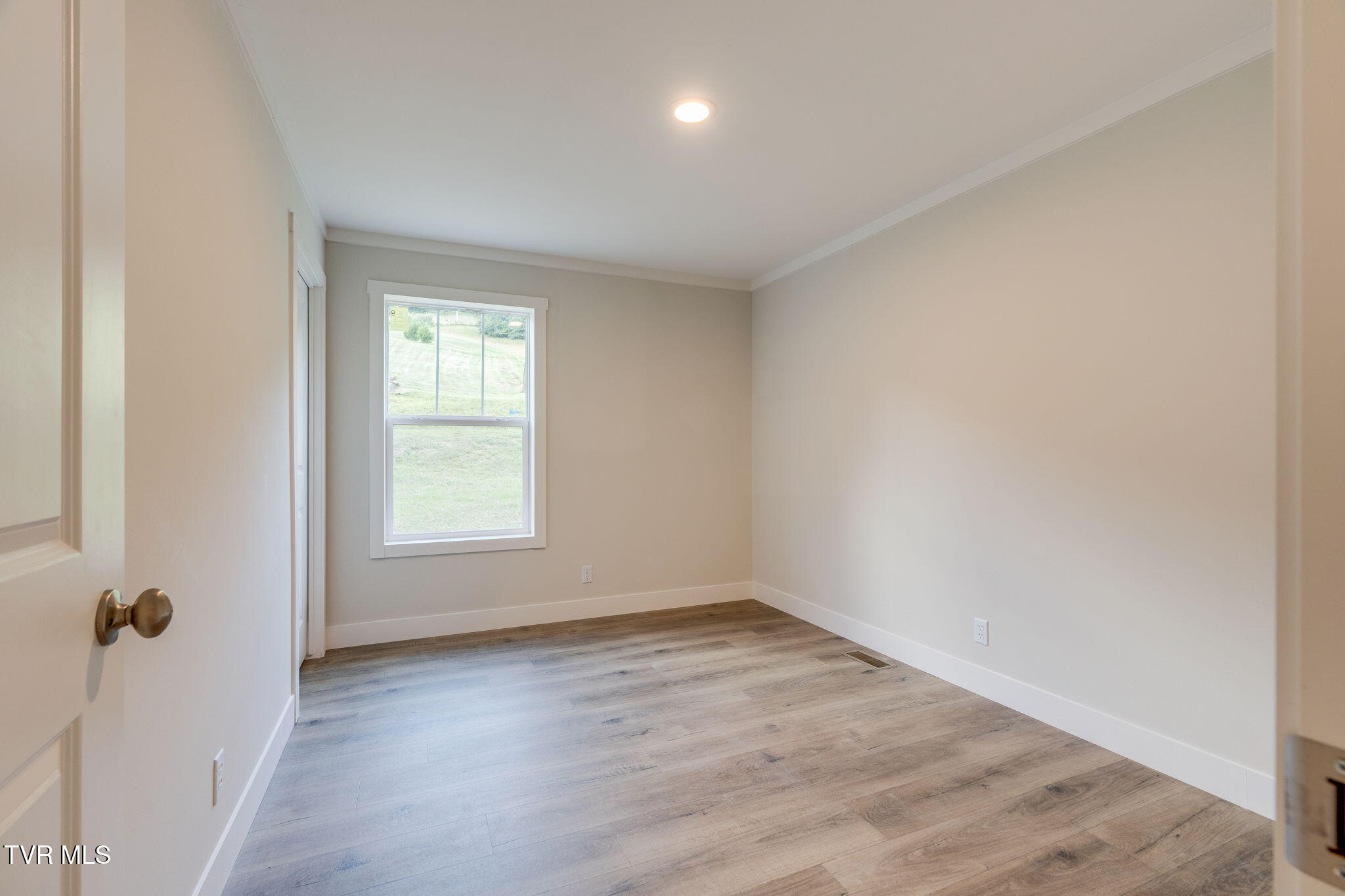 876 Bell Ridge Road Kingsport, TN 37660 - Photo 21 of 30 021