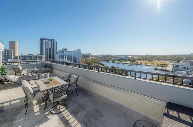 a view of a terrace with sitting area