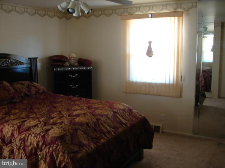 591 Kismet Road Philadelphia, PA 19115 - Photo 10 of 16 Bedroom - Main