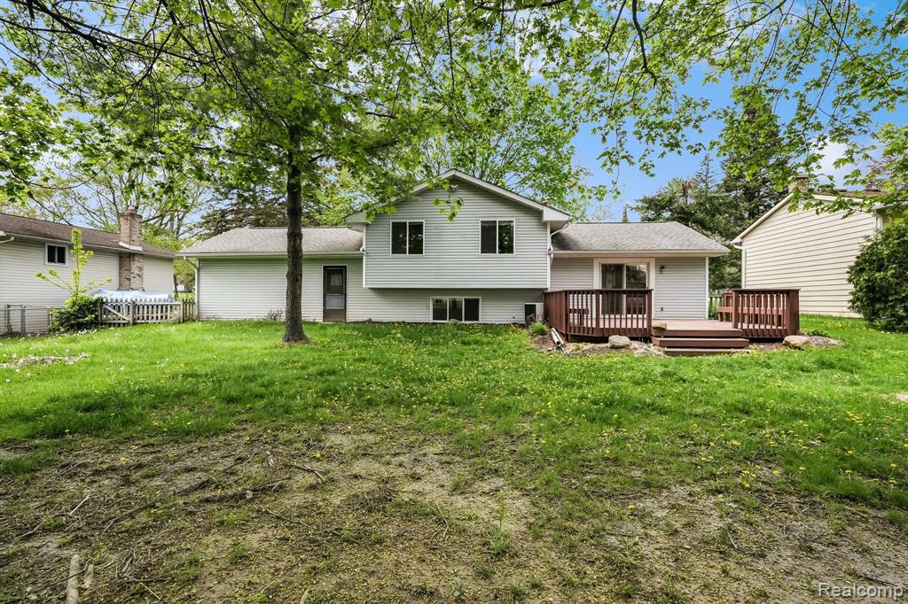 3799 Rohr Road Lake Orion, MI 48359 - Photo 13 of 15