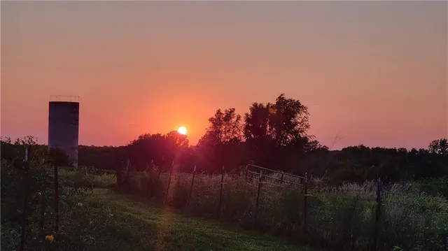 $674,999 | 3431 Old Stage Road, Mayview, MO 64071