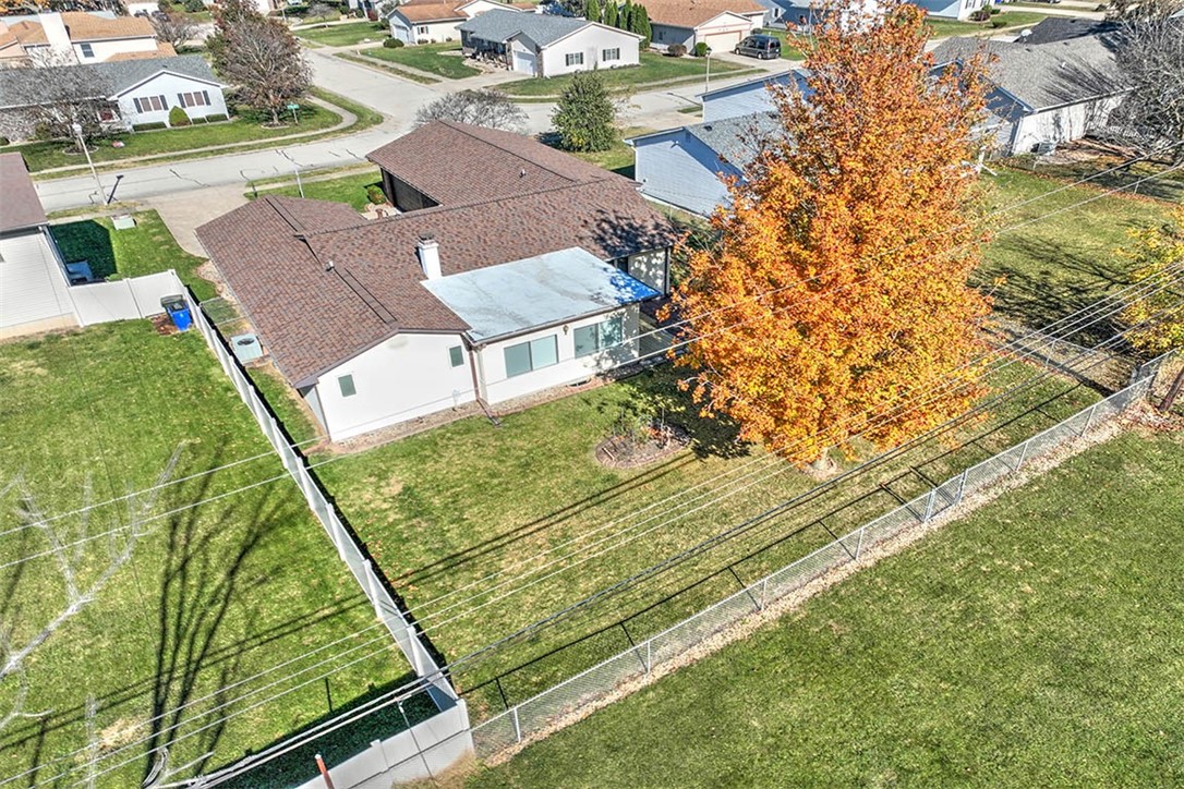 2101 Barding Avenue Decatur, IL 62526 - Photo 5 of 29