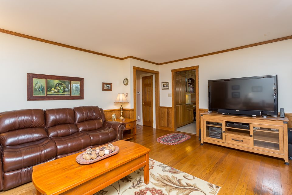 117 Samuel Bears Road Weyers Cave, VA 24486 - Photo 7 of 48 Gallery Image 7