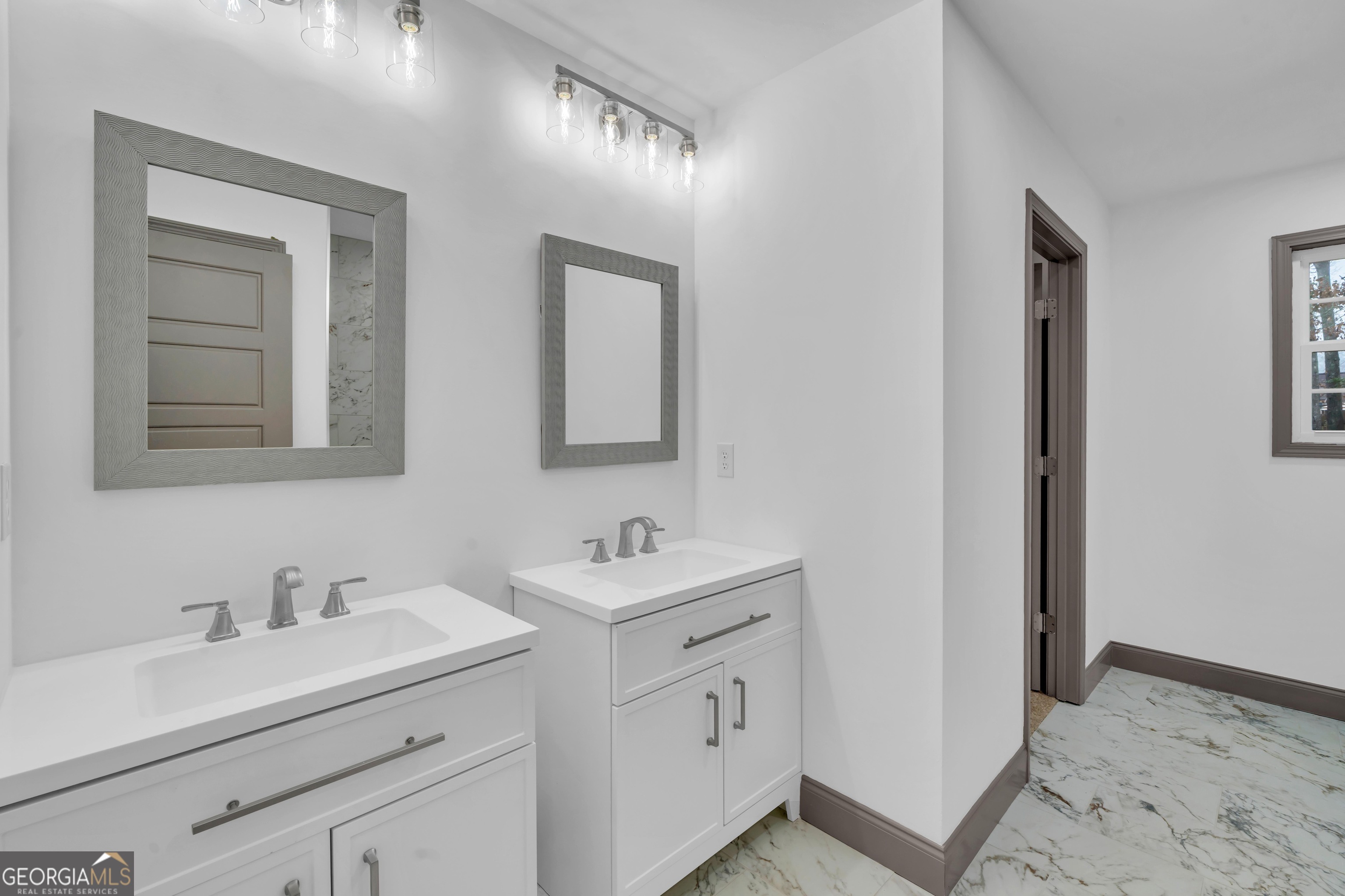 120 Dewey Street Warner Robins, GA 31093 - Photo 17 of 34