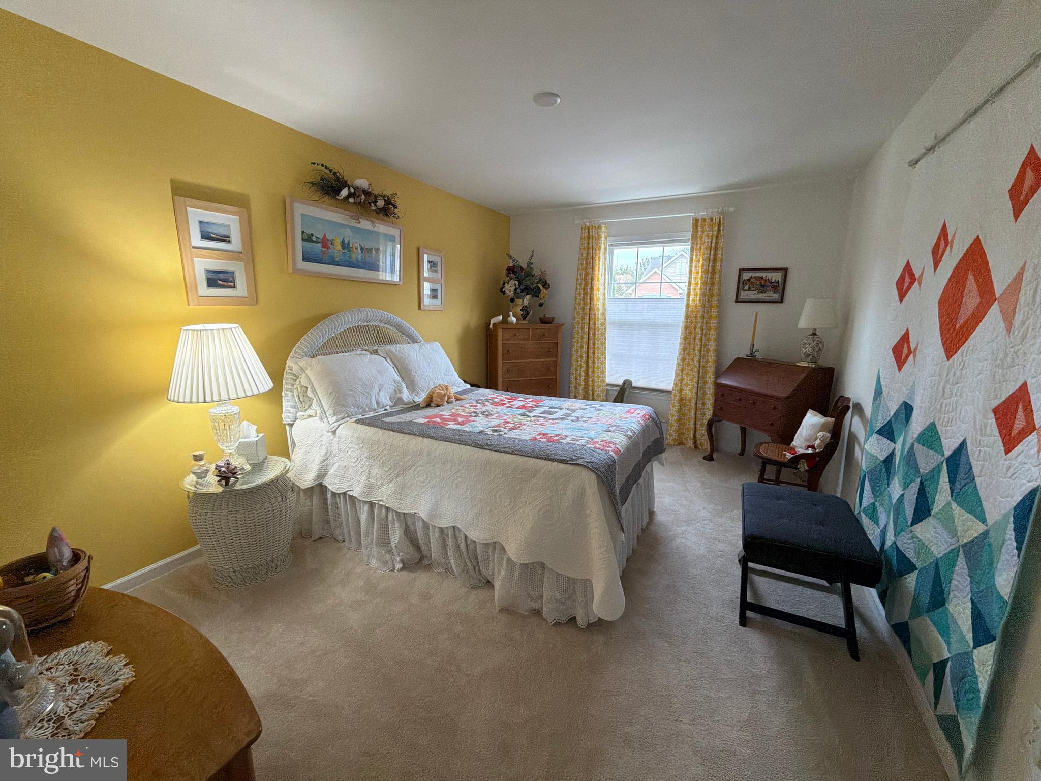 4245 Roth Farm Village Circle Mechanicsburg, PA 17050 - Photo 28 of 42 a living room with furniture and wooden floor