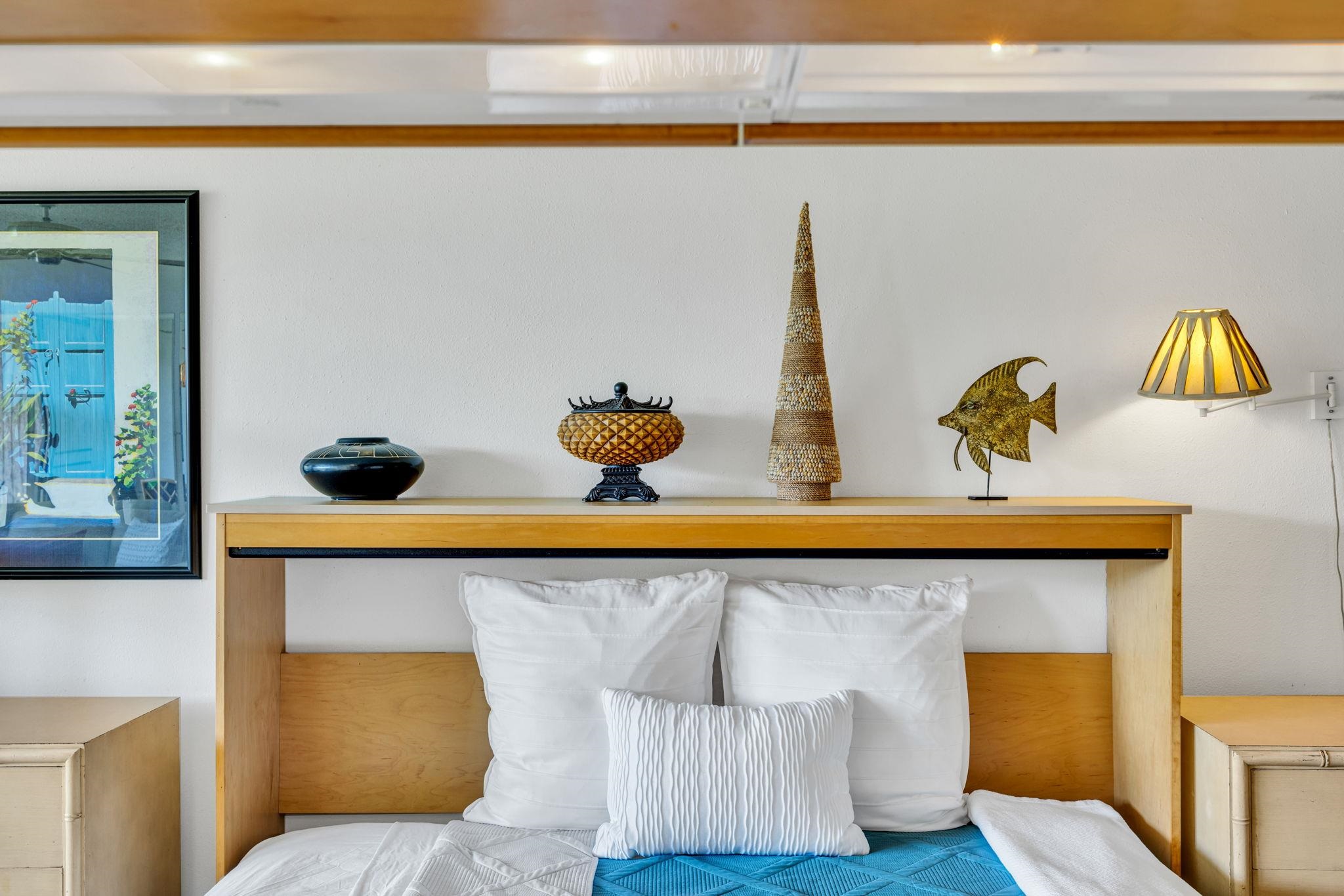 1032 South Kihei Road, Unit A412 Kihei, HI 96753 - Photo 28 of 43 a view of towel hanging in center