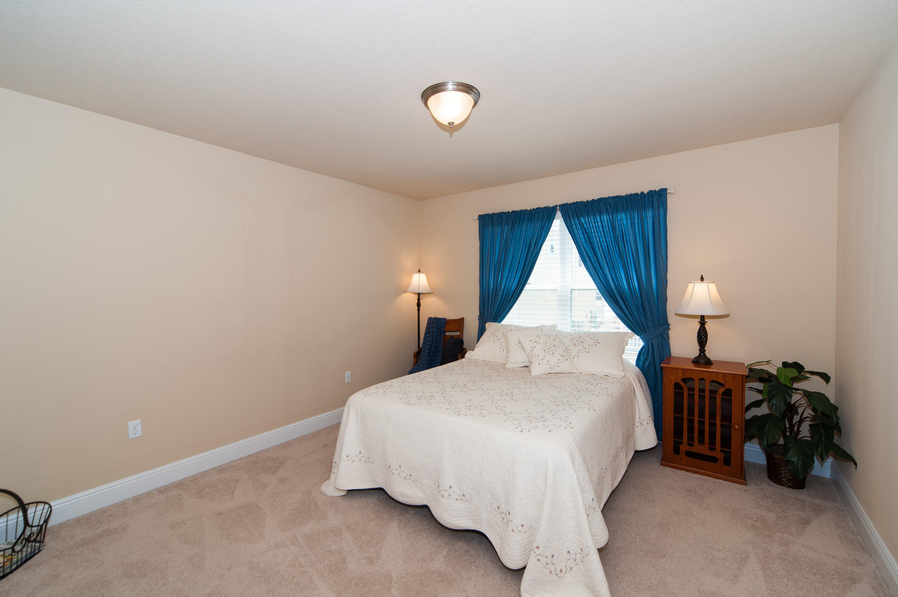 14 Barbados Lane Inlet Beach, FL 32461 - Photo 8 of 22 a bed room with a bed and a lamp