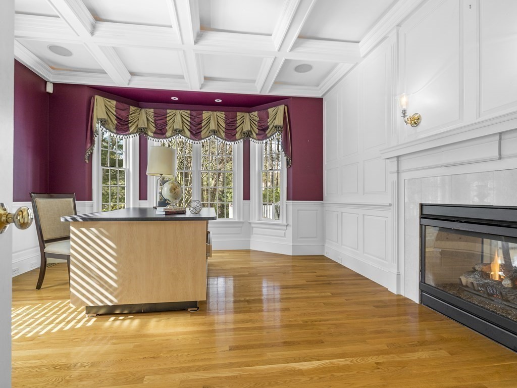 427 South Street Needham, MA 02492 - Photo 11 of 42